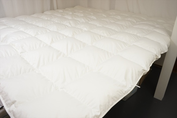 手元にある265ｘ244ｃｍのカバーサイズ内で収まる羽毛布団が希望です。画像