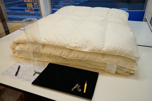 ベッドを買い替えたので、もっと大きい羽毛布団にしてほしい画像